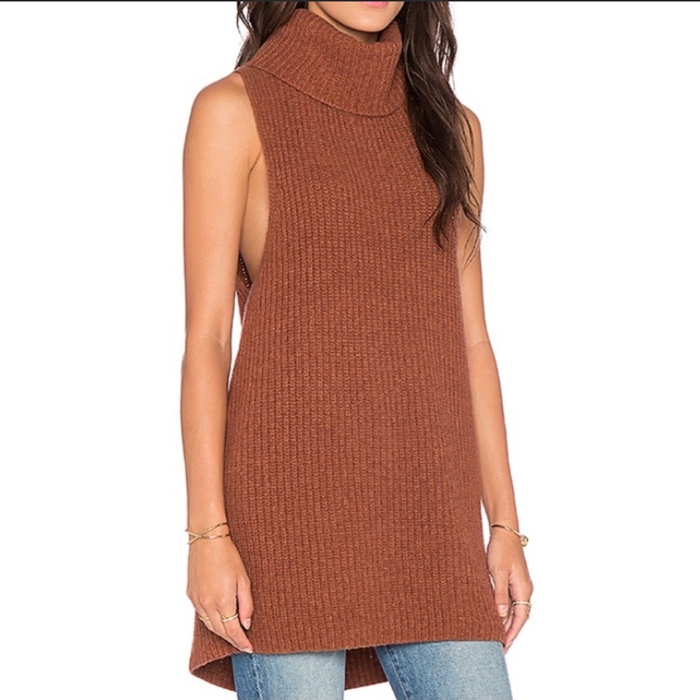 ⭐️ Free People | Burnt Orange Sleeveless Sweater - Picture 2 of 11